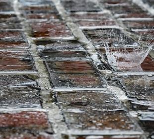 Rain Washes Out Opening Day of Indianapolis 500 Practice